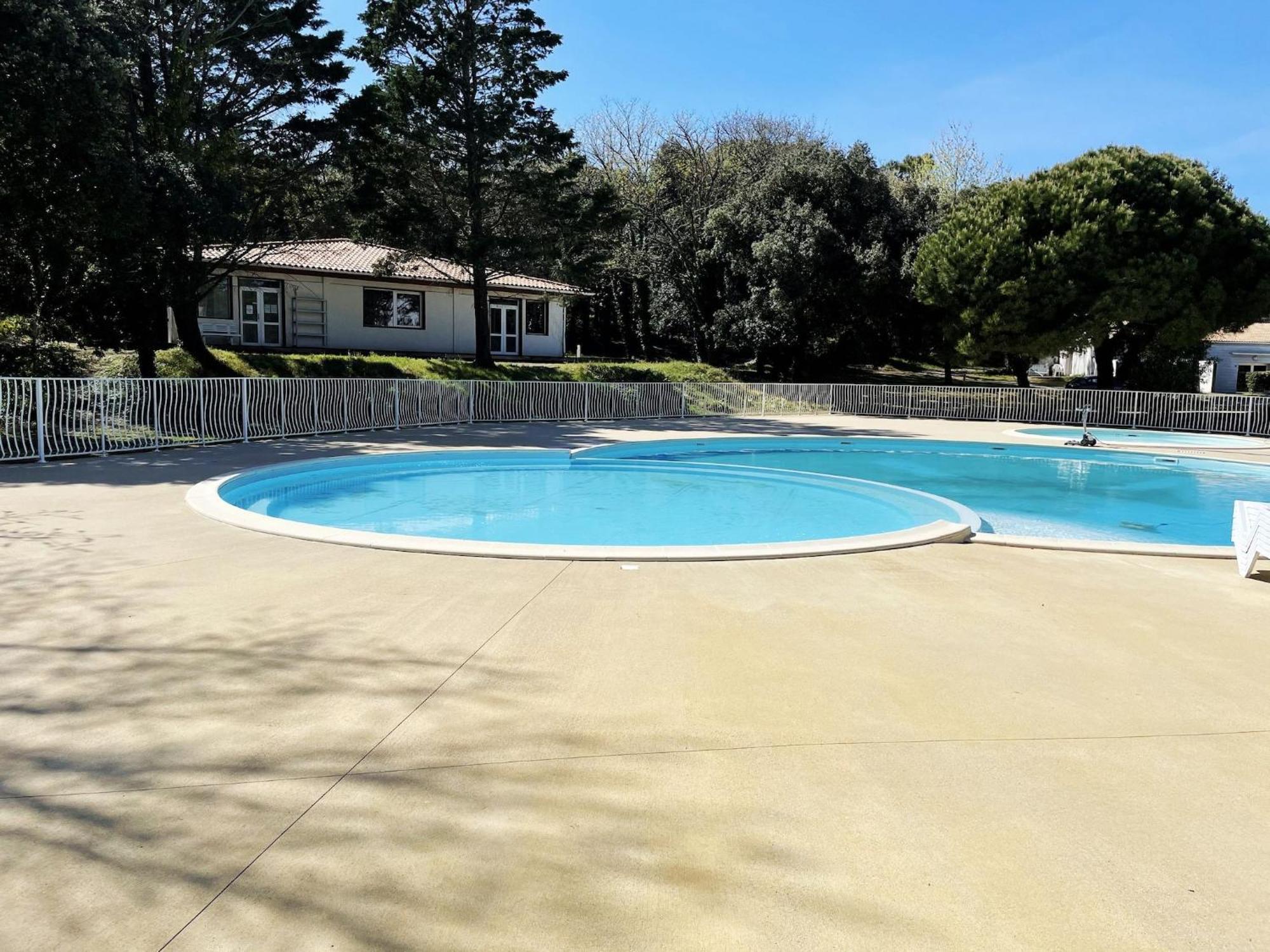 Les Hameaux Des Sables Vignie Saint Georges D Ol Ron Holiday Home Not Detached Экстерьер фото